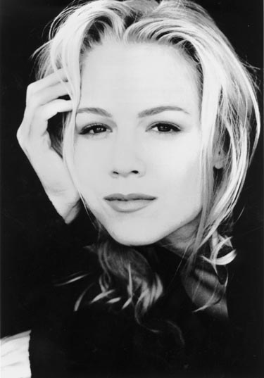 Jennie Garth photo
